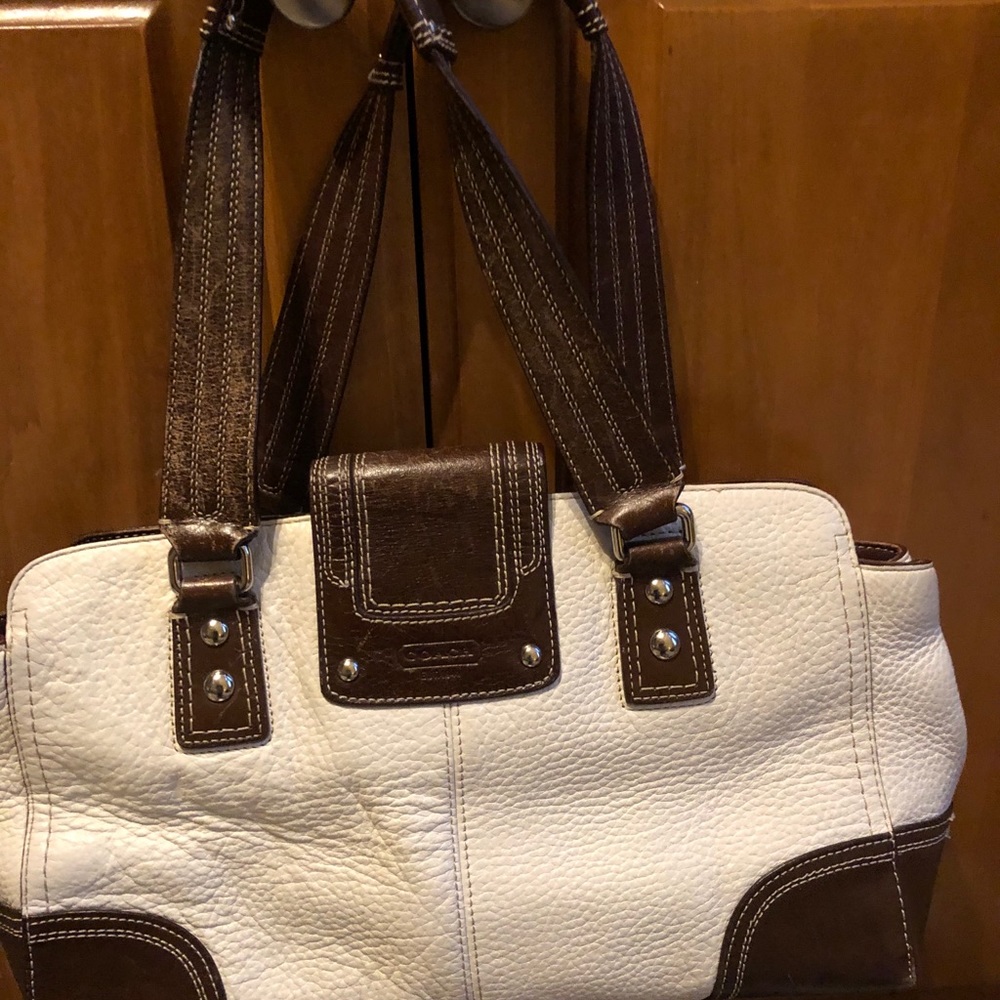 Coach Hampton Bag - Picture 2 of 5